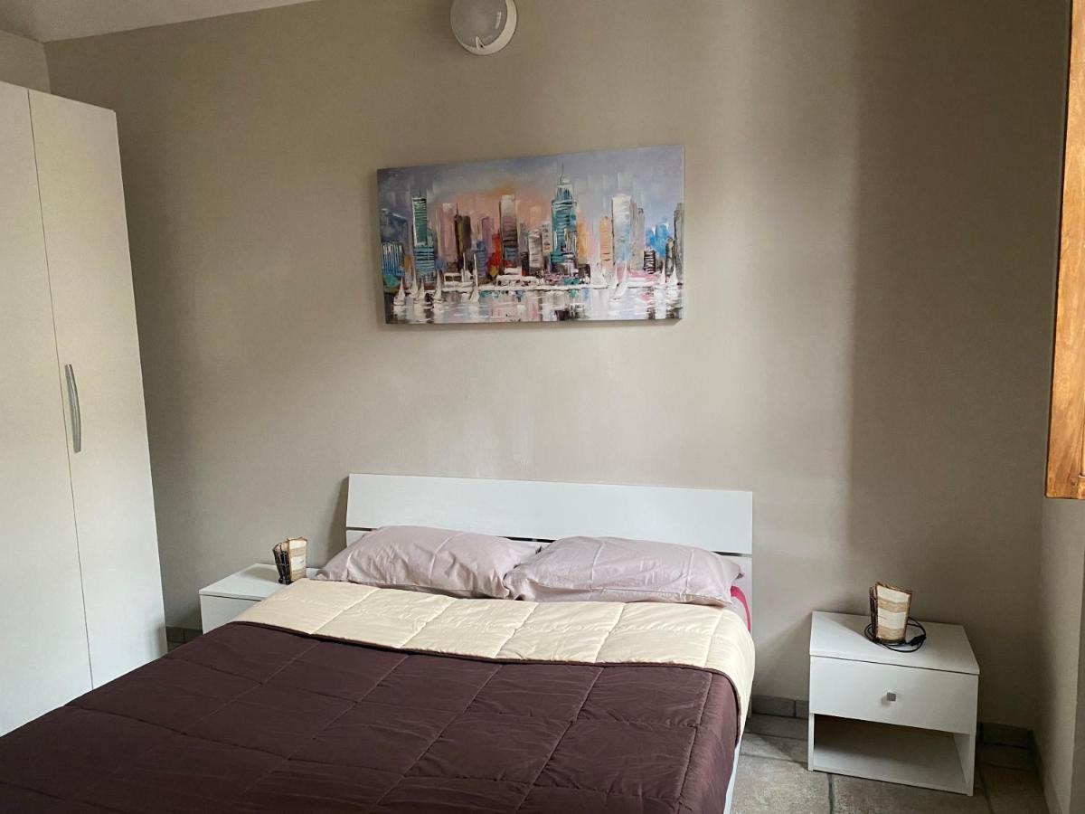 Tito'S Apartment Cuneo Luaran gambar